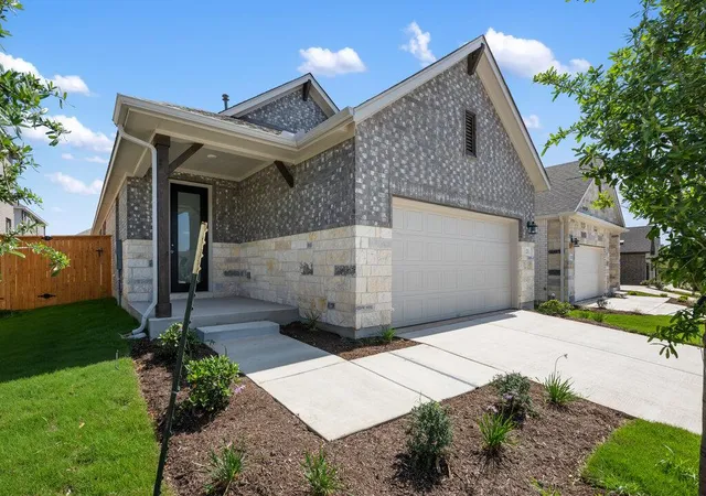Photo 2 of Single family home for sale at 121 Knockout Rose Dr, San Marcos, TX 78666 | MLS# 3831315 | Listing updated on 2026-09-16