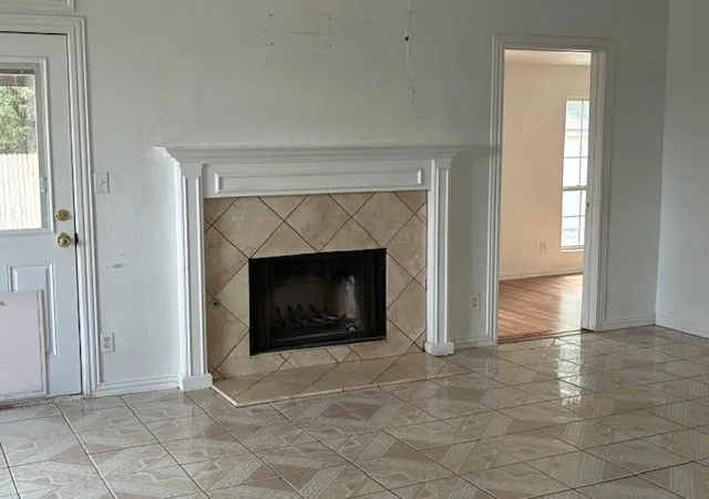 Photo 2 of Sale Pending at 16507 Edgemere Dr, Pflugerville, TX 78660 | MLS# 3879463 | Listing updated on 2026-09-08