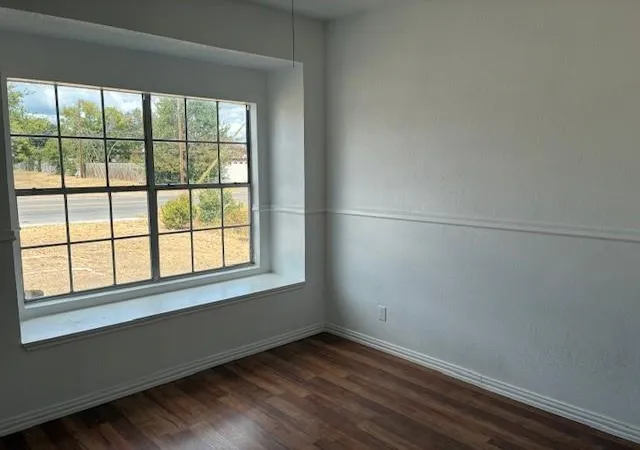 Photo 4 of Sale Pending at 16507 Edgemere Dr, Pflugerville, TX 78660 | MLS# 3879463 | Listing updated on 2026-09-08