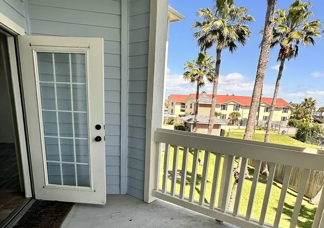 Photo 3 of Condo for sale at 7000 Seawall Blvd #125, Galveston, TX 77551 | MLS# 6560682 | Listing updated on 2026-09-16
