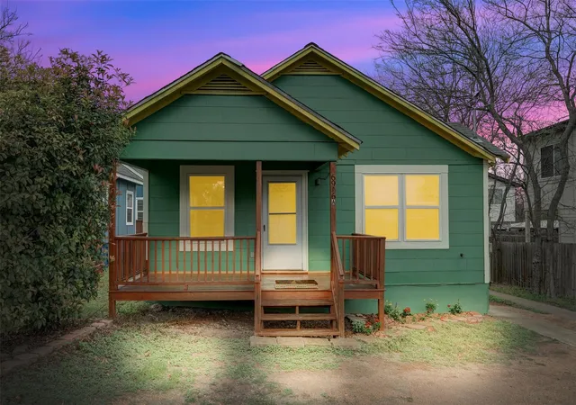 Condo for sale at 6906 Carver Ave #A, Austin, TX 78752 | MLS# 6119326