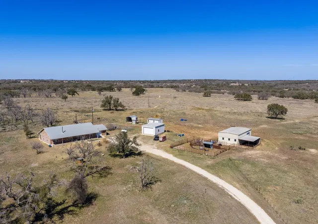 Photo 3 of House for sale at 2020 Wendel Rd, Harper, TX 78631 | MLS# 2348472 | Listing updated on 2026-09-16