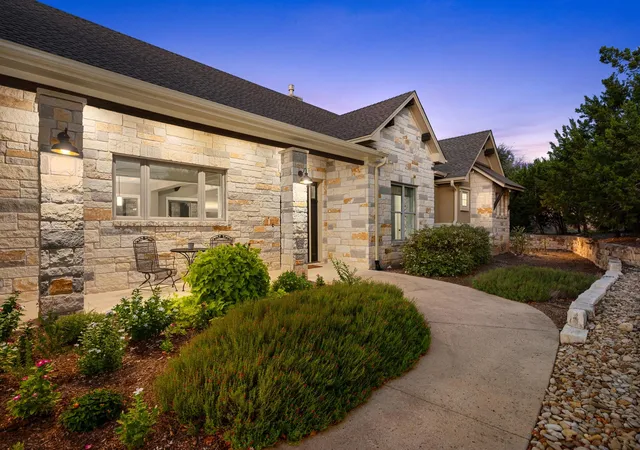 Photo 2 of Single family home for sale at 1001 La Cantera, Leander, TX 78641 | MLS# 7896212 | Listing updated on 2026-10-22