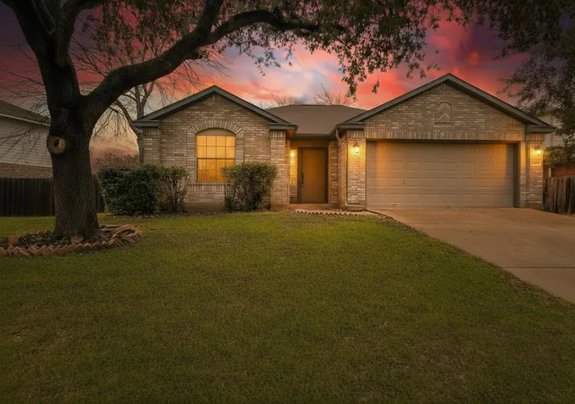 Photo 2 of Sale Pending at 209 Pheasant Rdg, Round Rock, TX 78665 | MLS# 9352011 | Listing updated on 2026-10-28