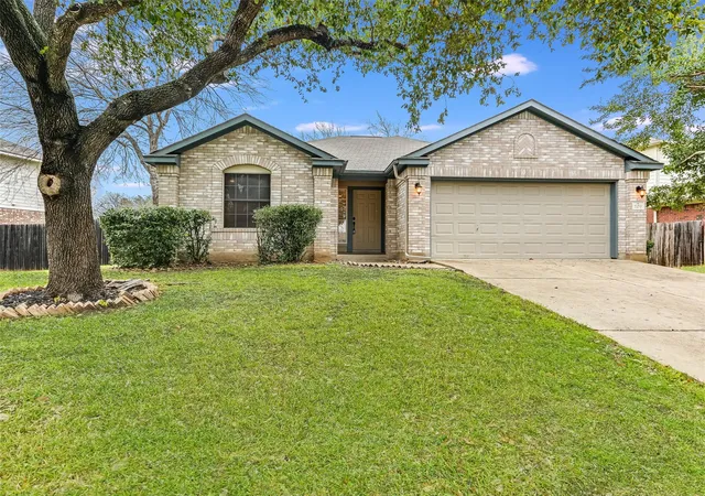 Photo 3 of Sale Pending at 209 Pheasant Rdg, Round Rock, TX 78665 | MLS# 9352011 | Listing updated on 2026-10-28