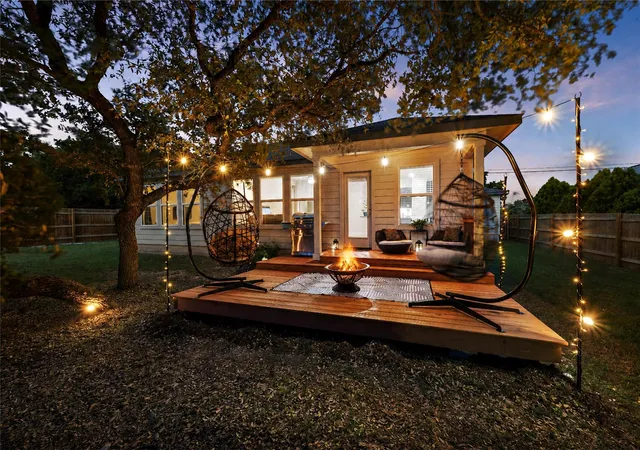 Photo 2 of Single family home for sale at 5302 Thunderbird St, Lago Vista, TX 78645 | MLS# 4734606 | Listing updated on 2026-10-07
