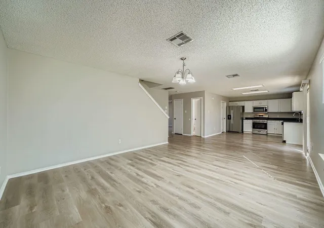 Photo 4 of Single family home for sale at 2100 Coachlamp Dr, Cedar Park, TX 78613 | MLS# 7368492 | Listing updated on 2026-09-17