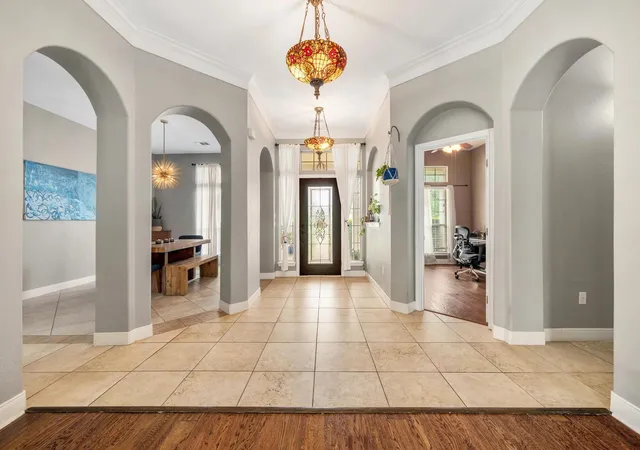 Photo 2 of Single family home for sale at 4013 Harvey Penick Dr, Round Rock, TX 78664 | MLS# 9318775 | Listing updated on 2026-09-25