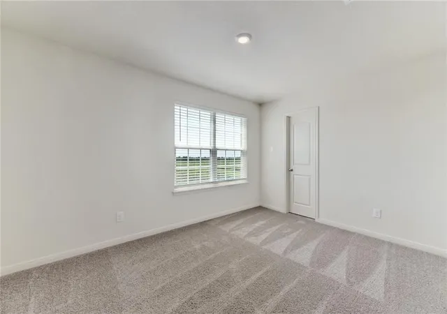 Photo 18 of Single family home for sale at 105 Brunswick Ln, Jarrell, TX 76537 | MLS# 5577408 | Listing updated on 2026-09-08