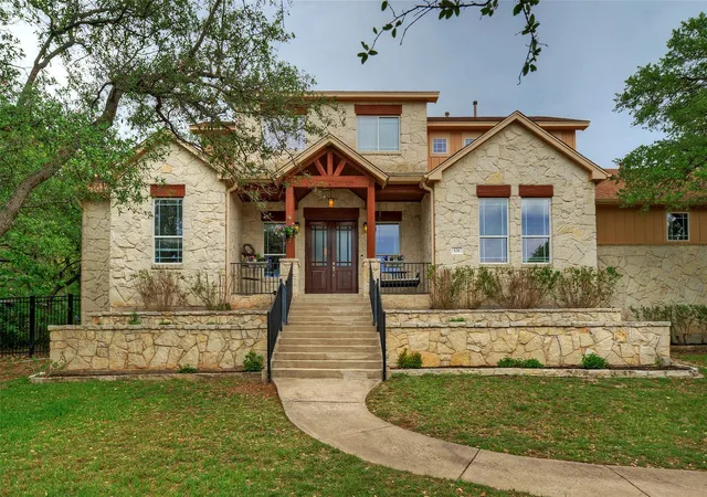 Photo 3 of Single family home for sale at 124 Summer Oak Ct, Georgetown, TX 78628 | MLS# 9647199 | Listing updated on 2026-10-08