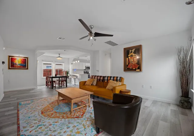 Photo 4 of Single family home for sale at 7625 Cayenne Ln, Austin, TX 78741 | MLS# 7193537 | Listing updated on 2026-09-08