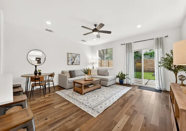 Photo 3 of Condo for sale at 6800 Menchaca Rd #13, Austin, TX 78745 | MLS# 8952960 | Listing updated on 2026-09-25