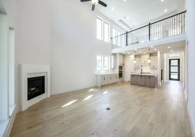 Photo 3 of Single family home for sale at 512 Summer Pl Ln, Georgetown, TX 78628 | MLS# 5065880 | Listing updated on 2026-09-17