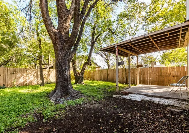 Listing Photo 2 - Condo for sale in building located at 2311 Burleson Rd, Austin, TX 78741 - Unit #A B