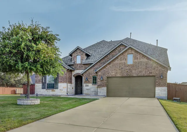 Photo 1 of Single family home for sale at 1701 Highland Ridge Rd, Georgetown, TX 78628 | MLS# 5269987 | Listing updated on 2026-10-28