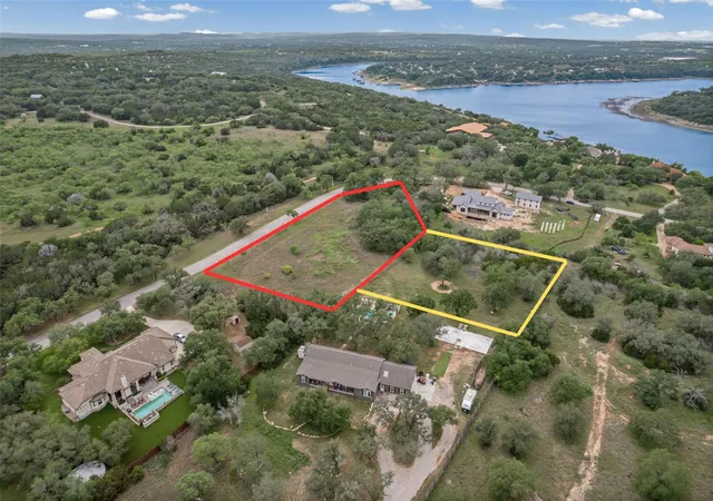 Photo 2 of Land for sale at 1449 Las Entradas Dr, Spicewood, TX 78669 | MLS# 3693880 | Listing updated on 2026-10-08