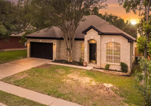 Photo 1 of Single family home for sale at 412 Tamara Dr, Georgetown, TX 78628 | MLS# 8716249 | Listing updated on 2026-10-07