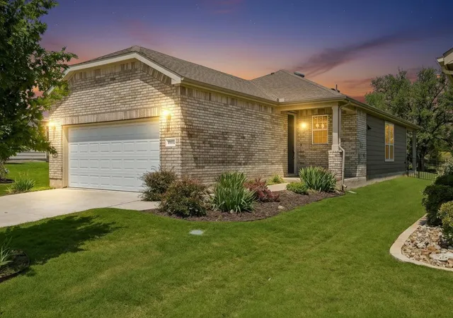 Photo 1 of Single family home for sale at 401 Yorktown St, Georgetown, TX 78633 | MLS# 1540749 | Listing updated on 2026-10-28