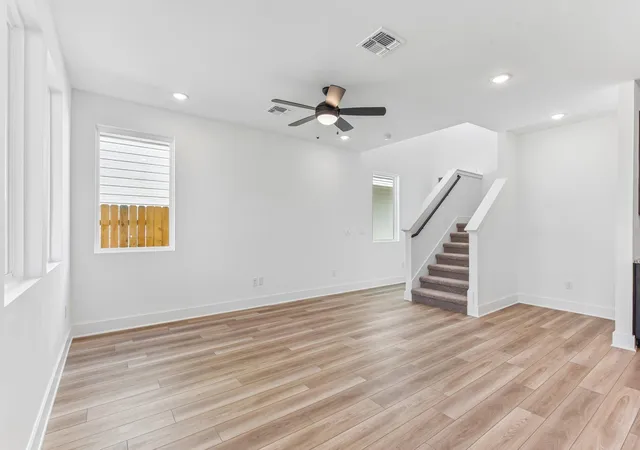 Photo 3 of Single family home for sale at 117 Maverick Ave, Kyle, TX 78640 | MLS# 4605127 | Listing updated on 2026-10-02
