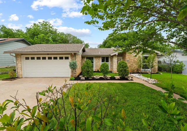 Photo 3 of Sale Pending at 1608 Springer Ln, Austin, TX 78758 | MLS# 8231778 | Listing updated on 2026-09-08