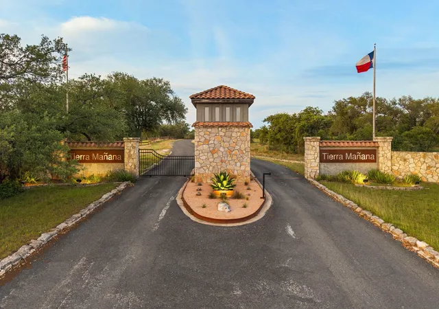 Photo 3 of Land for sale at Tract 1 Esperanza Trl, Johnson City, TX 78636 | MLS# 3794682 | Listing updated on 2026-09-17