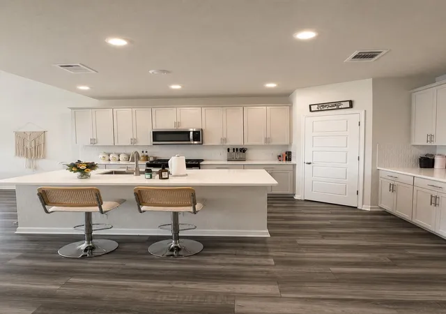 Photo 4 of Single family home for sale at 17613 Pepperwood Cv, Manor, TX 78653 | MLS# 1263071 | Listing updated on 2026-09-17