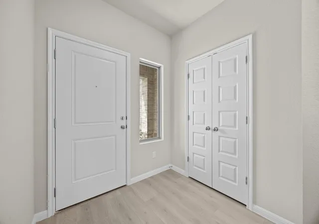 Photo 3 of Single family home for sale at 206 Hornet St, Elgin, TX 78621 | MLS# 5995884 | Listing updated on 2026-10-10