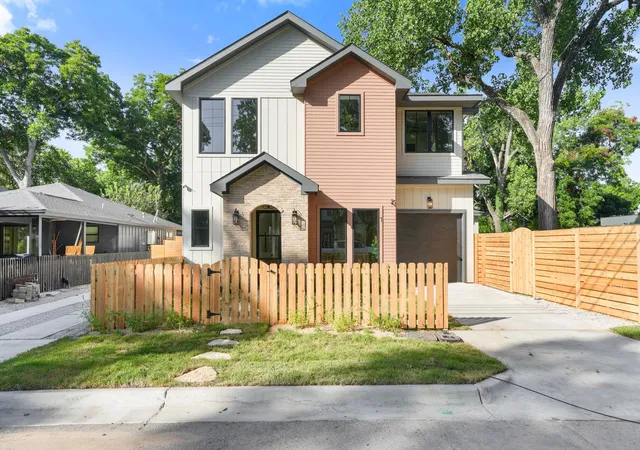Photo 1 of Sale Pending at 3103 Garwood St #1, Austin, TX 78702 | MLS# 1064970 | Listing updated on 2026-09-09
