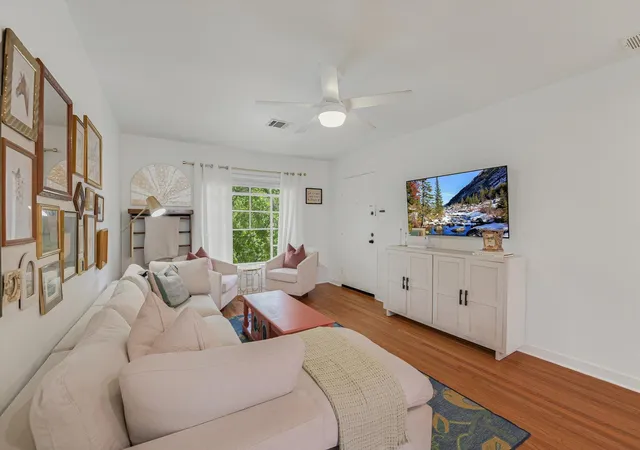 Photo 2 of Condo for sale at 3309 Grooms St #208, Austin, TX 78705 | MLS# 7121115 | Listing updated on 2026-09-22