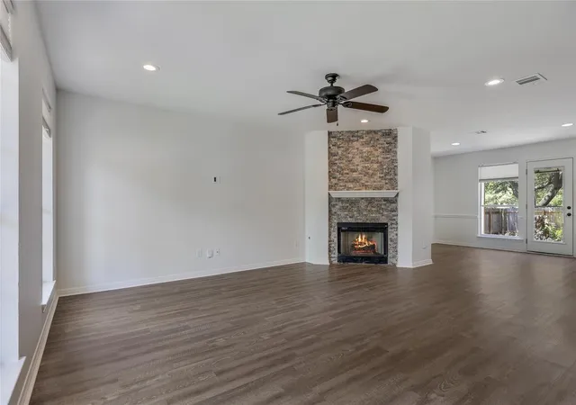 Photo 3 of Single family home for sale at 2424 Roundabout Ln, Round Rock, TX 78664 | MLS# 4705578 | Listing updated on 2026-09-08