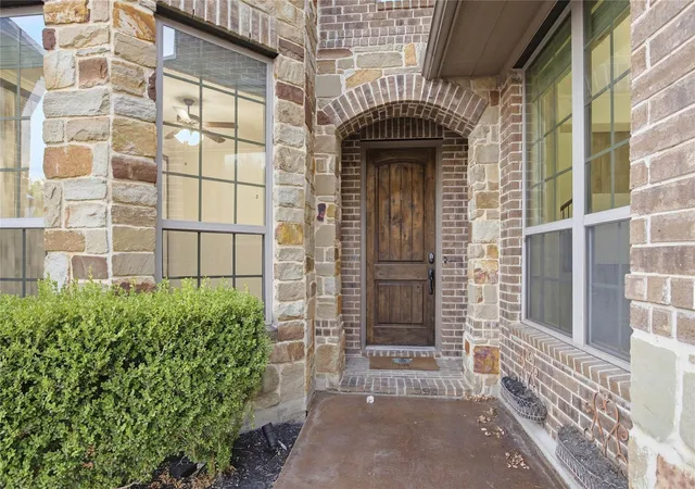 Photo 1 of Single family home for sale at 208 Mirafield Ln, Austin, TX 78737 | MLS# 3948603 | Listing updated on 2026-10-02