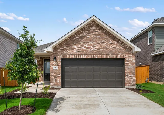 Photo 2 of Single family home for sale at 120 Lions Tail Cv, San Marcos, TX 78666 | MLS# 8492969 | Listing updated on 2026-09-08