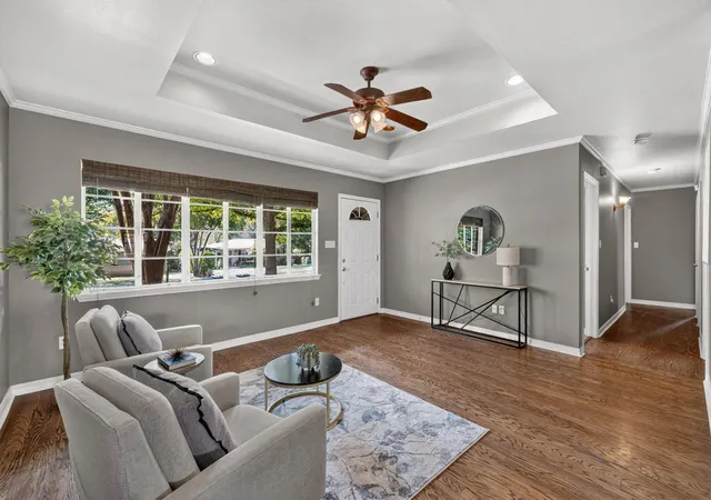 Photo 2 of Single family home for sale at 4702 Chiappero Trl, Austin, TX 78731 | MLS# 9468963 | Listing updated on 2026-09-17