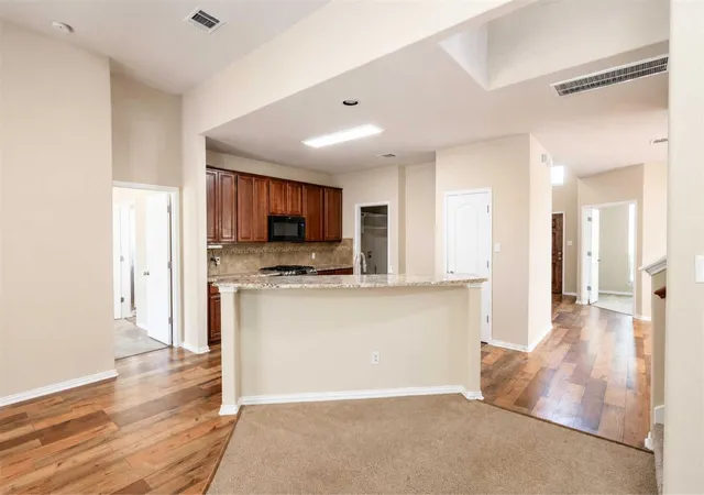 Photo 4 of Single family home for sale at 2070 Intrepid Dr, Buda, TX 78610 | MLS# 3319792 | Listing updated on 2026-09-17