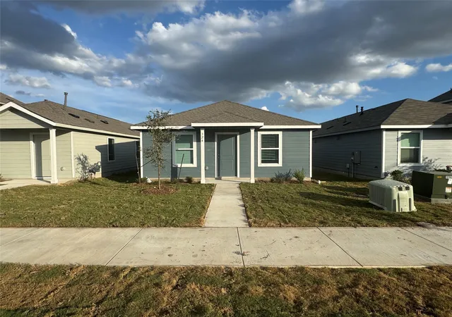 Photo 1 of Single family home for sale at 324 Navidad River Dr, San Marcos, TX 78666 | MLS# 2454682 | Listing updated on 2026-09-17