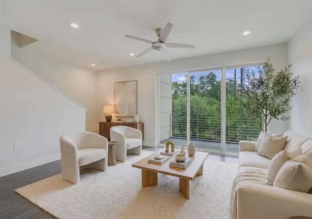 Photo 4 of Condo for sale at 604 N Bluff Dr #136, Austin, TX 78745 | MLS# 5926023 | Listing updated on 2026-10-07