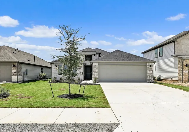 Photo 2 of Single family home for sale at 204 Melrose St, Hutto, TX 78634 | MLS# 3179922 | Listing updated on 2026-09-16