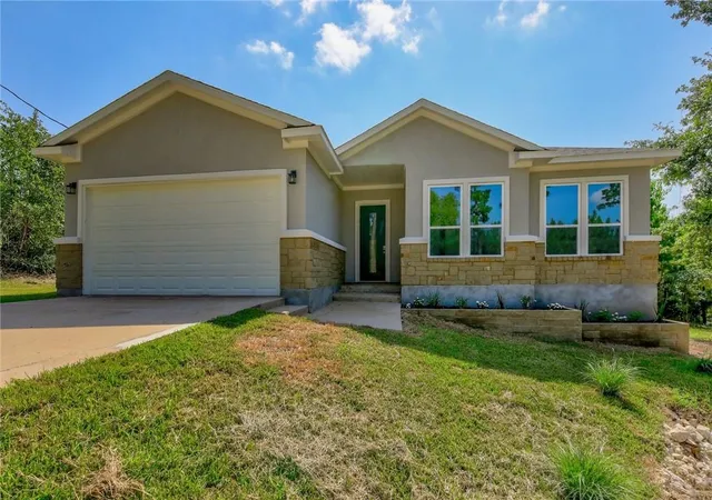 Photo 2 of Sale Pending at 137 Lakeside Dr, Bastrop, TX 78602 | MLS# 6934991 | Listing updated on 2026-09-30
