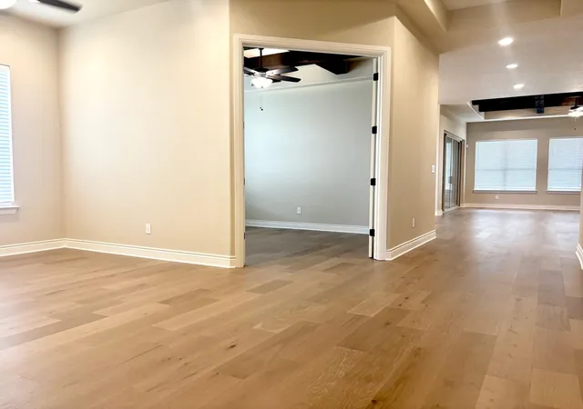 Photo 4 of Single family home for sale at 820 Desaix Dr, Georgetown, TX 78628 | MLS# 4523698 | Listing updated on 2026-09-18
