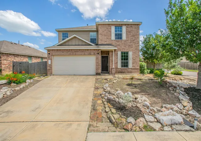 Photo 3 of Single family home for sale at 316 Pine Arbol, Buda, TX 78610 | MLS# 7763296 | Listing updated on 2026-10-05