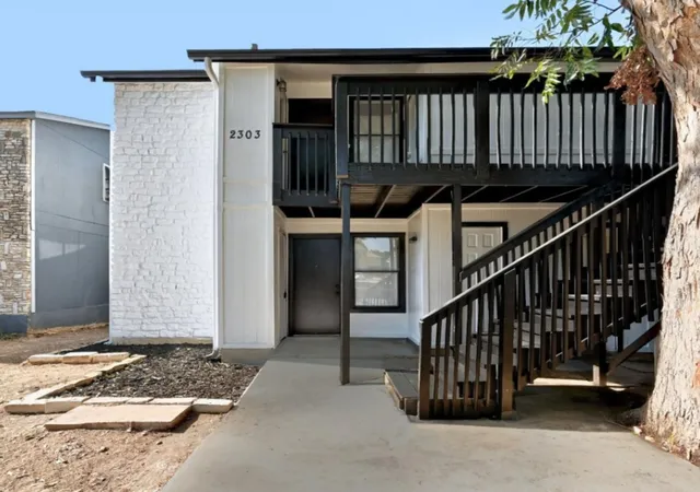 Photo 4 of Condo for sale at 2303 Cedrick Cv #C, Austin, TX 78748 | MLS# 3598290 | Listing updated on 2026-09-09