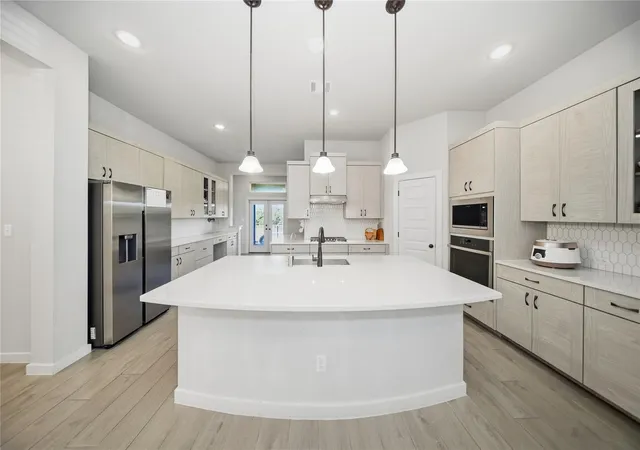 Photo 4 of Single family home for sale at 616 Saturnia Dr, Georgetown, TX 78628 | MLS# 7256220 | Listing updated on 2026-09-16