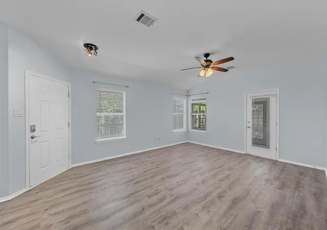 Photo 3 of Single family home for sale at 17505 Bishopsgate Dr, Pflugerville, TX 78660 | MLS# 5135689 | Listing updated on 2026-09-16