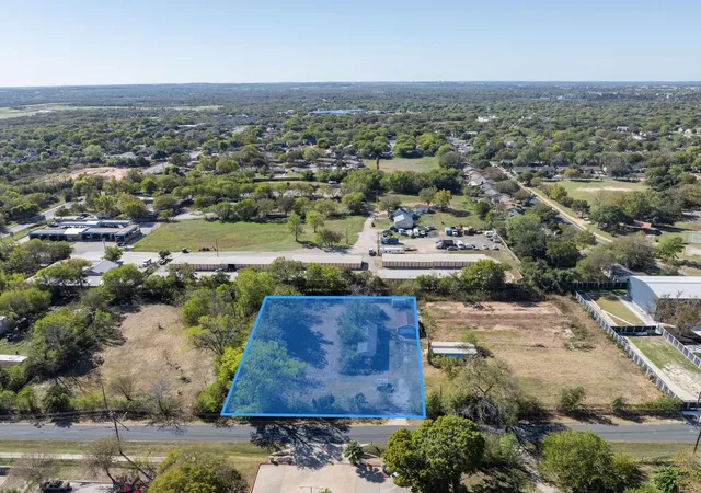 Photo 1 of Land for sale at 5015 Maufrais Ln, Austin, TX 78744 | MLS# 3273738 | Listing updated on 2026-10-05
