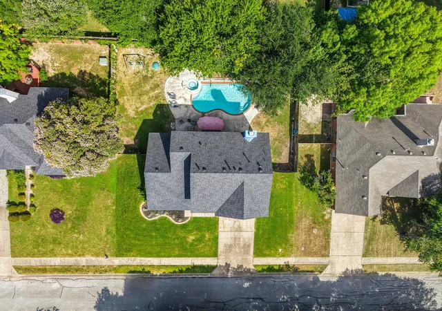Photo 3 of Single family home for sale at 504 Pleasant Valley Dr, Pflugerville, TX 78660 | MLS# 1555665 | Listing updated on 2026-09-16