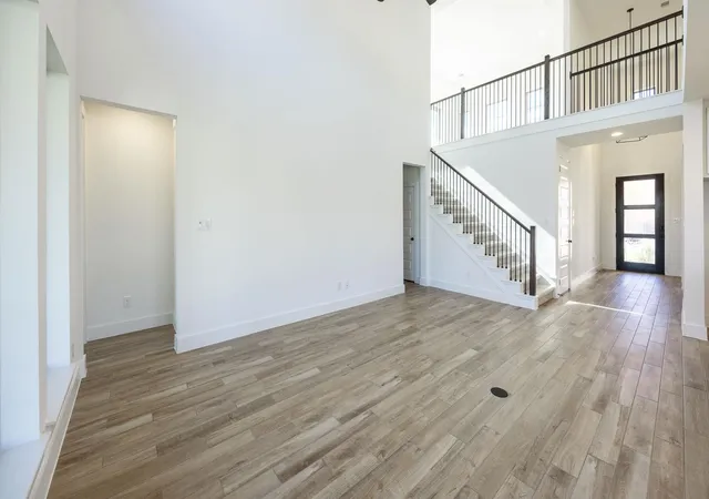 Photo 2 of Single family home for sale at 701 High Summit Dr, Georgetown, TX 78628 | MLS# 4408792 | Listing updated on 2026-09-17