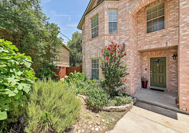 Photo 1 of Single family home for sale at 104 N Sumac Ln, Georgetown, TX 78633 | MLS# 3858098 | Listing updated on 2026-10-13
