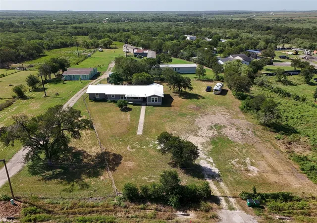 Single family home for sale at 2813 Highway 21 W, Dale, TX 78616 | MLS# 5980202