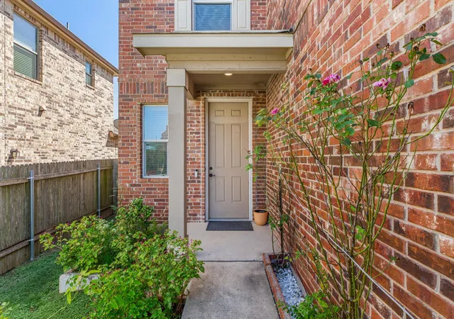 Photo 3 of Single family home for sale at 6229 Minnoch Ln, Austin, TX 78754 | MLS# 6776109 | Listing updated on 2026-10-19