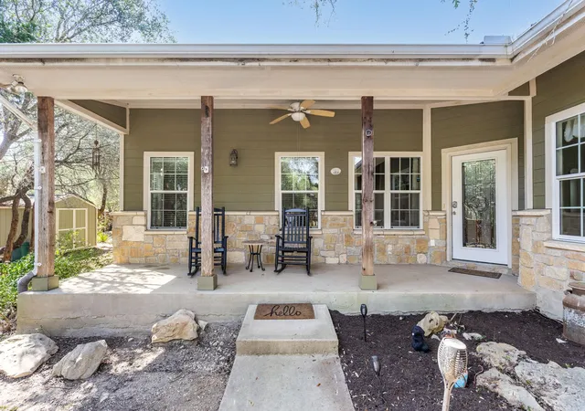 Photo 3 of Single family home for sale at 204 Deer Creek Cir, Dripping Springs, TX 78620 | MLS# 9020773 | Listing updated on 2026-09-08